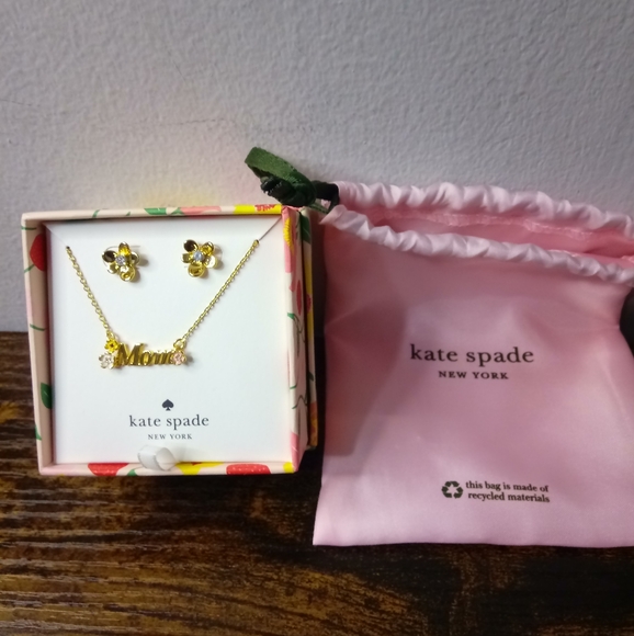 ♠️ Kate Spade ♠️ Women's, MOM 2 Piece Set, Necklace and Earrings w/ Dust Bag, - Picture 2 of 8